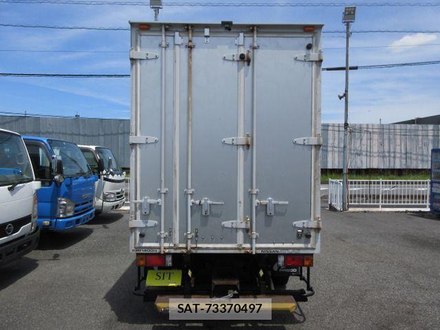 Nissan ATLAS 2014-02 7720855-2