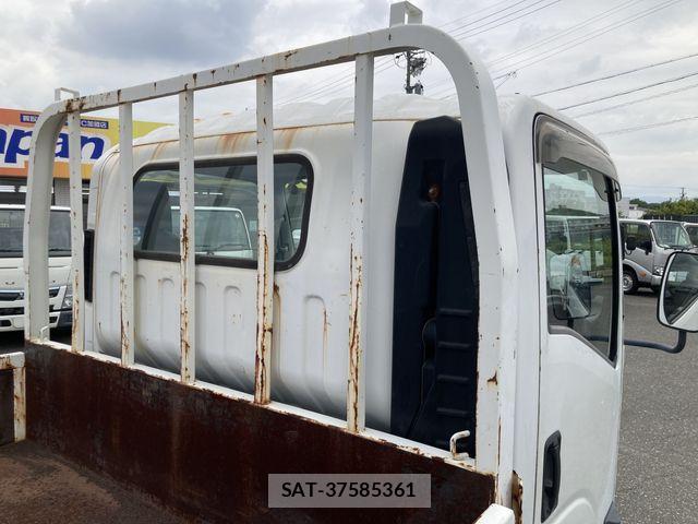 Nissan ATLAS 2008-01 7782631-17