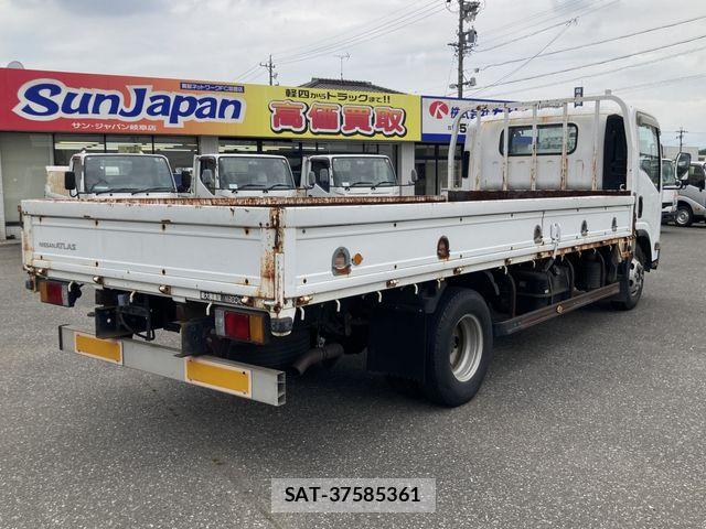 Nissan ATLAS 2008-01 7782631-3