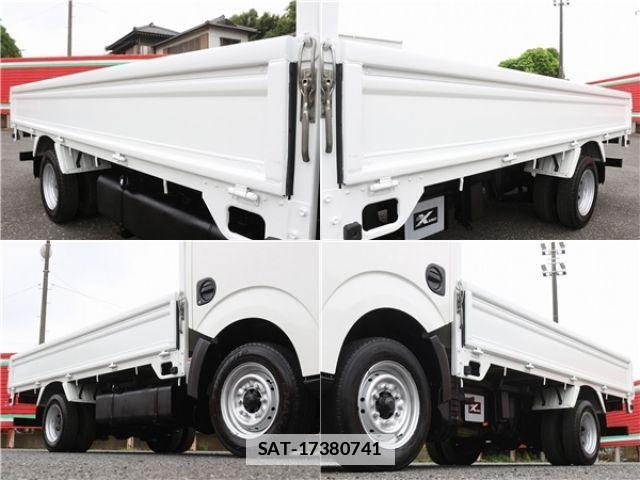 Nissan ATLAS 2020-07 7782633-11