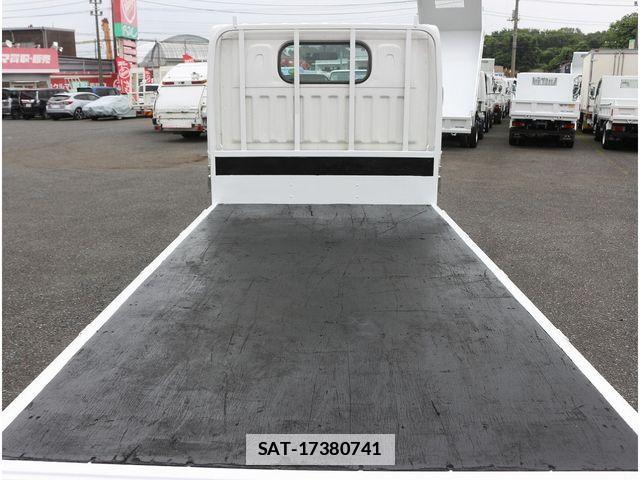 Nissan ATLAS 2020-07 7782633-17