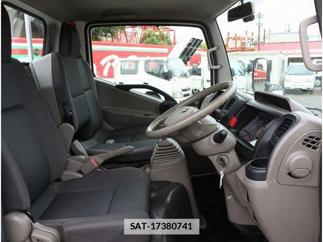 Nissan ATLAS 2020-07 7782633-18