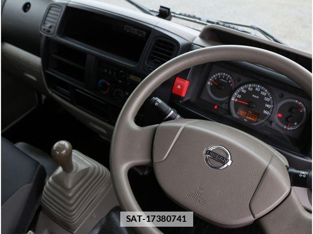 Nissan ATLAS 2020-07 7782633-20
