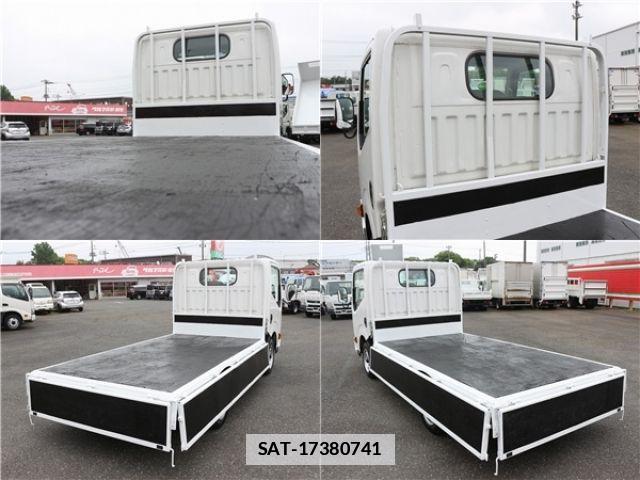 Nissan ATLAS 2020-07 7782633-5