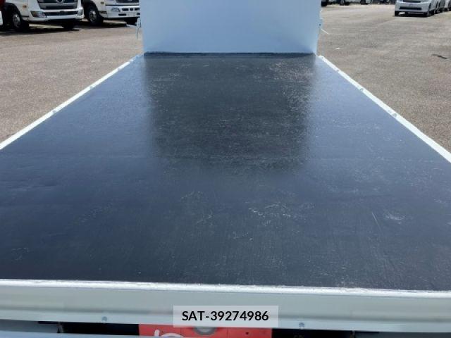 Nissan ATLAS 2013-10 7782632-9