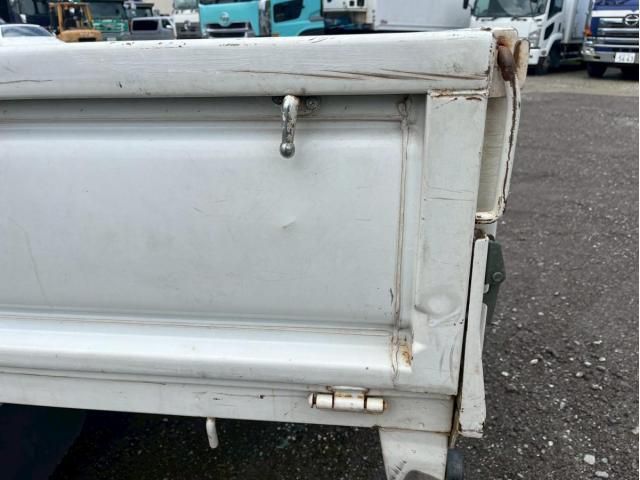 Nissan ATLAS 2000-01 7864620-20