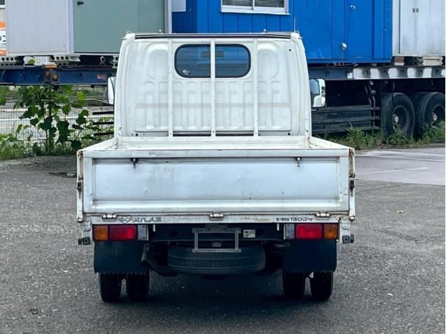 Nissan ATLAS 2000-01 7864620-5