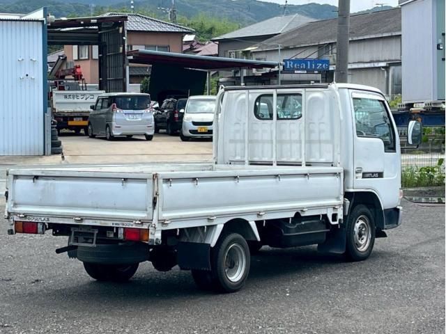 Nissan ATLAS 2000-01 7864620-6