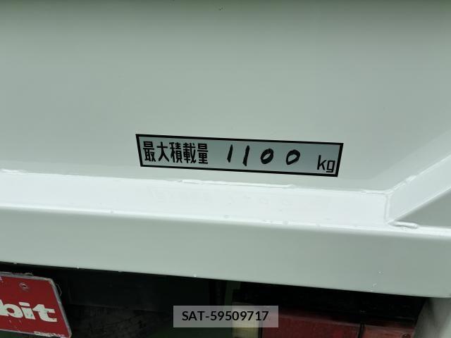 Nissan ATLAS 2015-05 7875302-7