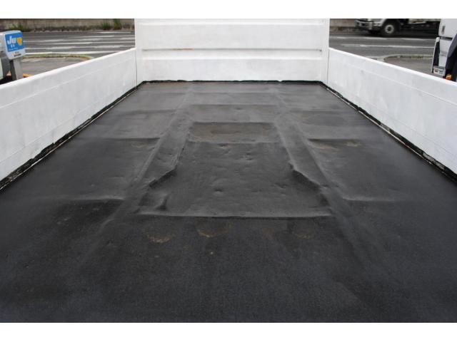 Nissan ATLAS 2004-01 7864619-9
