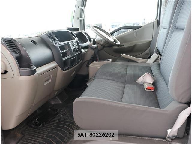 Nissan ATLAS 2018-11 7875305-12