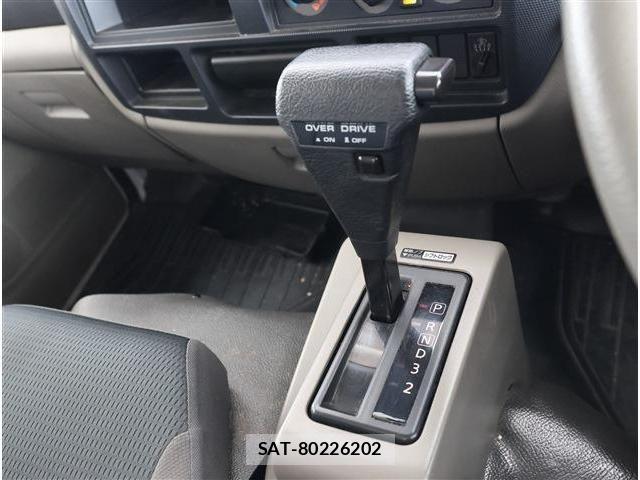 Nissan ATLAS 2018-11 7875305-7