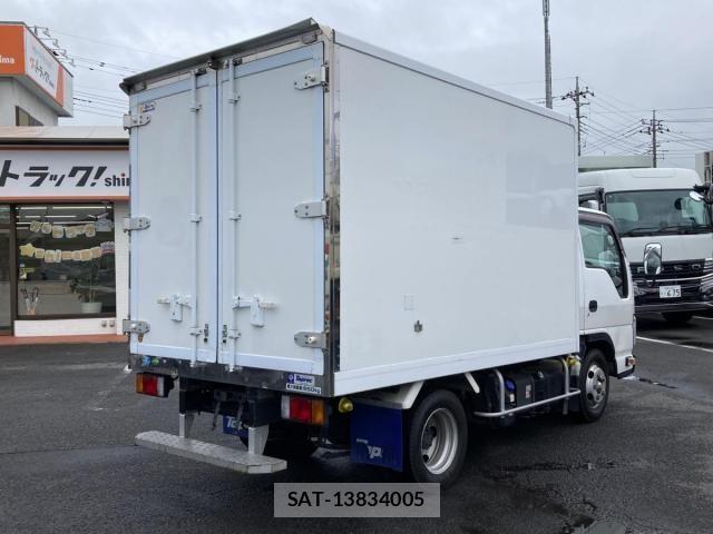 Nissan ATLAS 2020-01 7902243-2