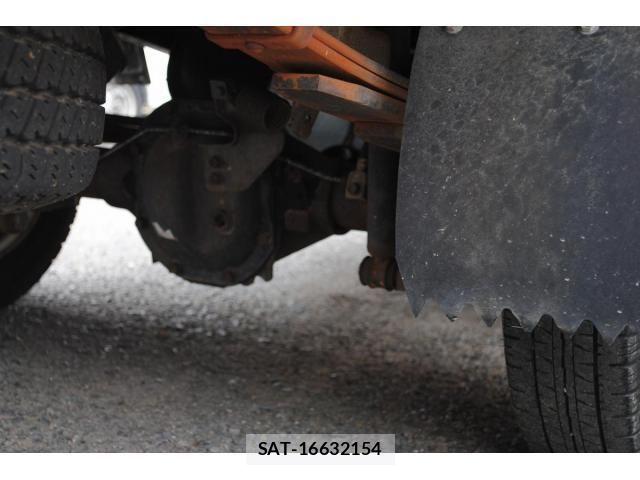 Nissan ATLAS 2006-06 7902244-16