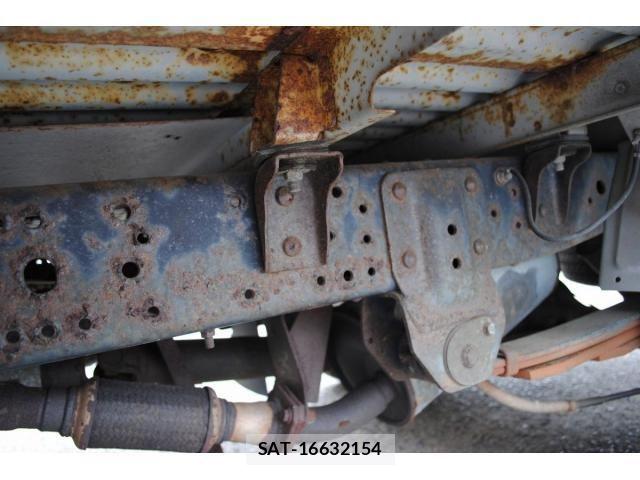 Nissan ATLAS 2006-06 7902244-17