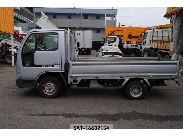 Nissan ATLAS 2006-06 7902244-1