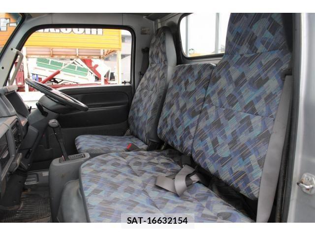 Nissan ATLAS 2006-06 7902244-29