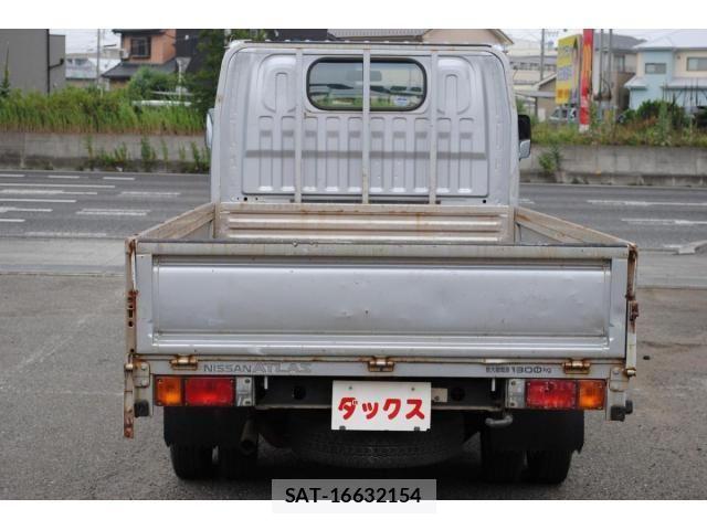 Nissan ATLAS 2006-06 7902244-7