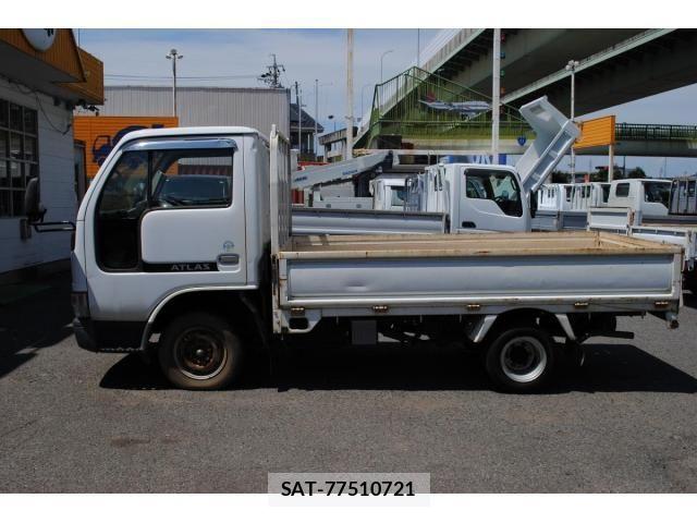Nissan ATLAS 2006-12 7902245-1