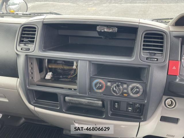 Nissan ATLAS 2016-09 7960528-18