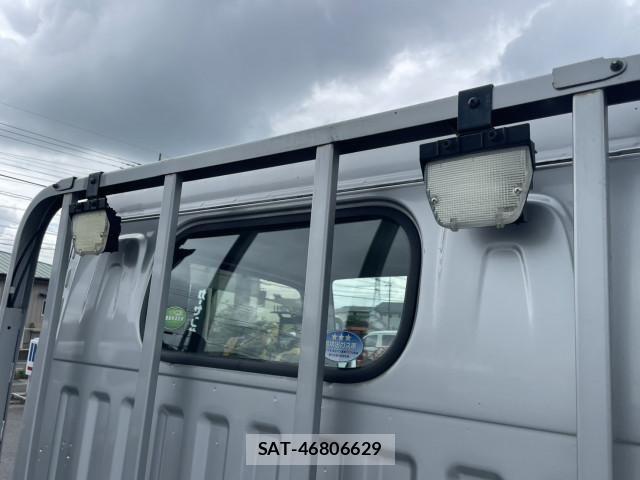 Nissan ATLAS 2016-09 7960528-27