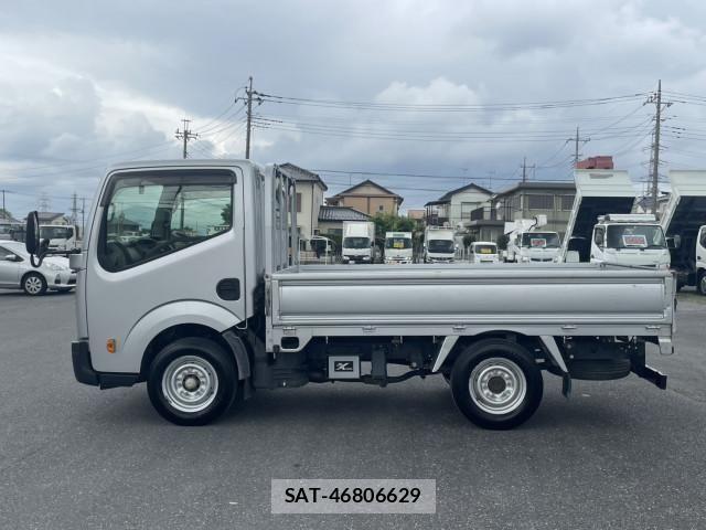 Nissan ATLAS 2016-09 7960528-7
