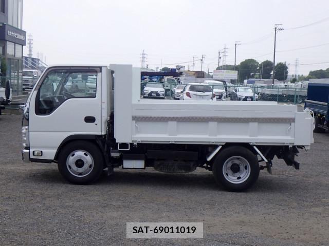 Nissan ATLAS 2022-05 7960521-3