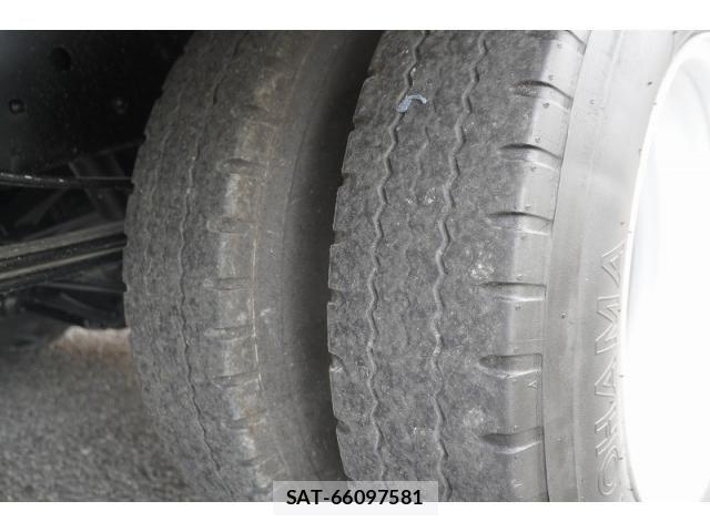Nissan ATLAS 2021-09 7960520-10