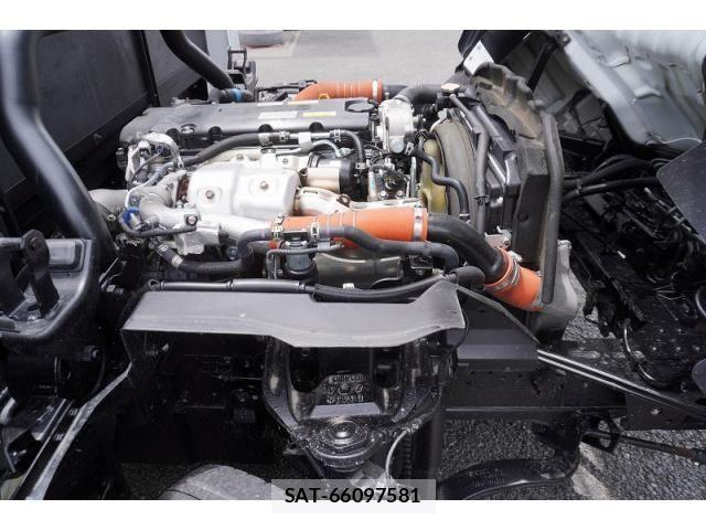 Nissan ATLAS 2021-09 7960520-15