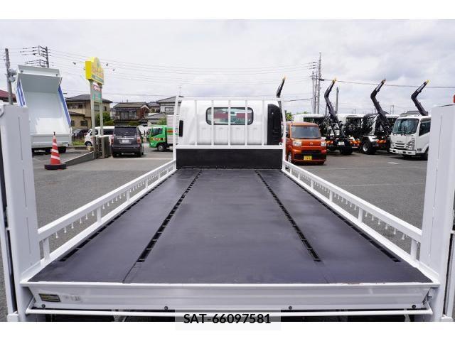 Nissan ATLAS 2021-09 7960520-18