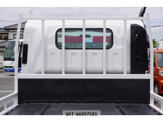 Nissan ATLAS 2021-09 7960520-19
