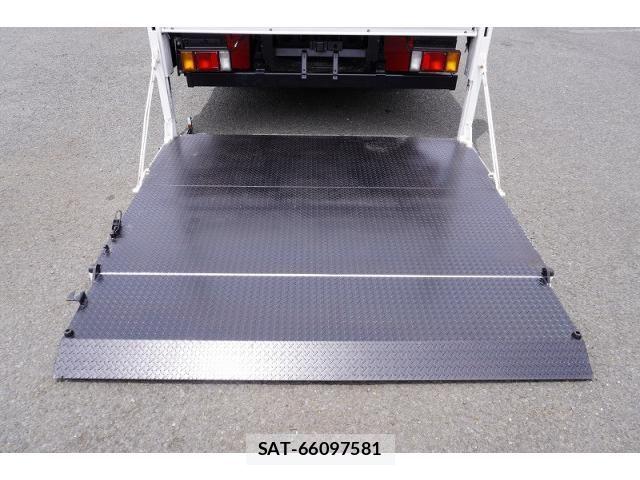 Nissan ATLAS 2021-09 7960520-21