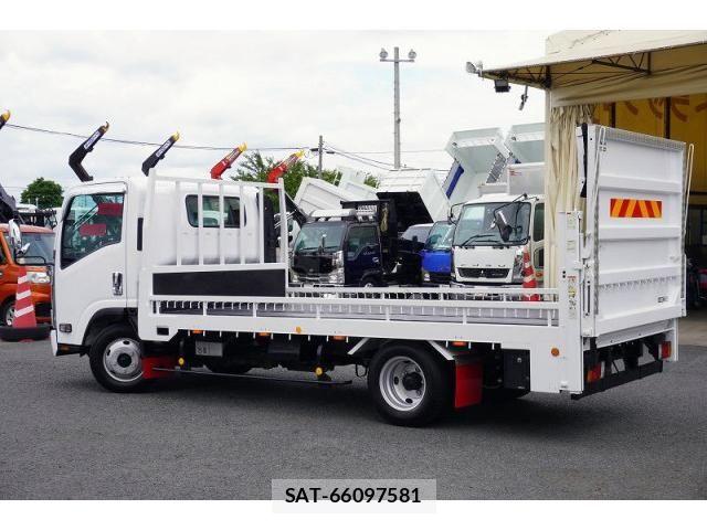 Nissan ATLAS 2021-09 7960520-6