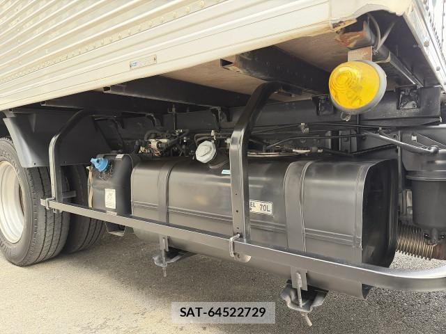 Nissan ATLAS 2019-06 7960523-10