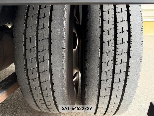 Nissan ATLAS 2019-06 7960523-13