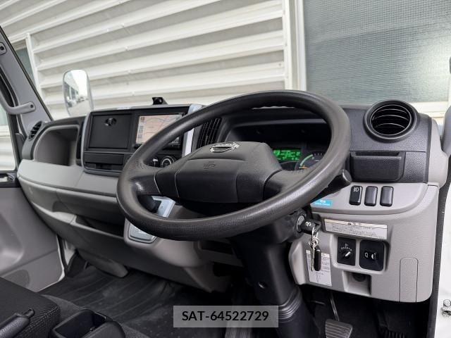 Nissan ATLAS 2019-06 7960523-15