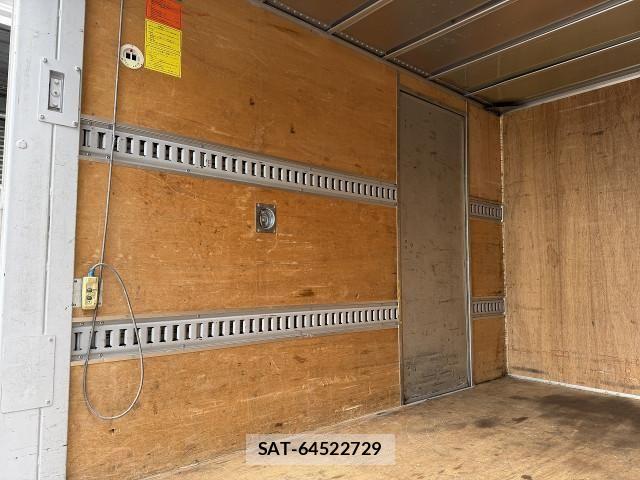Nissan ATLAS 2019-06 7960523-21