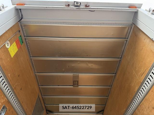 Nissan ATLAS 2019-06 7960523-24