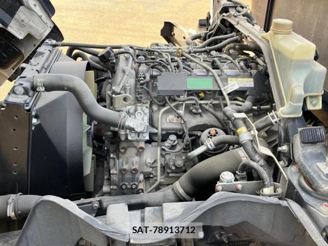 Nissan ATLAS 2015-09 7978522-14