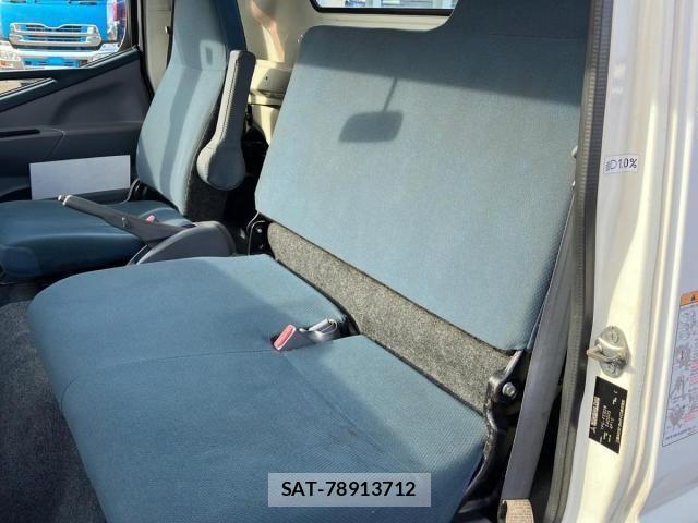 Nissan ATLAS 2015-09 7978522-17