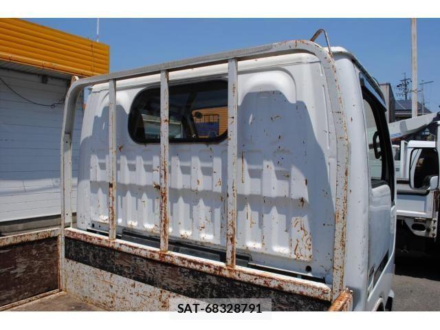Nissan ATLAS 2003-03 7978523-11
