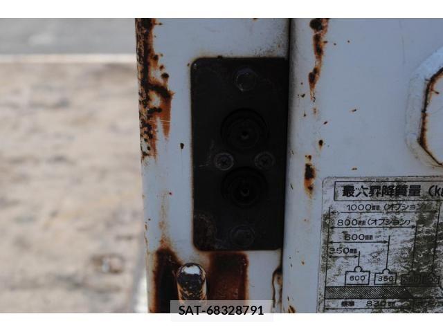 Nissan ATLAS 2003-03 7978523-17