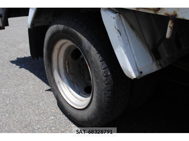 Nissan ATLAS 2003-03 7978523-25
