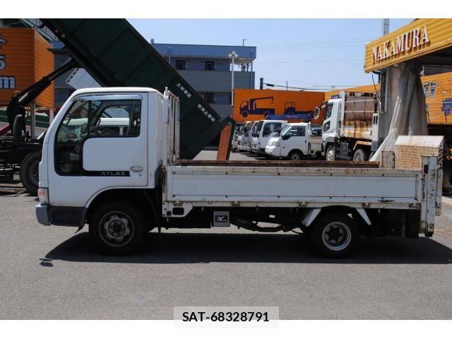 Nissan ATLAS 2003-03 7978523-2