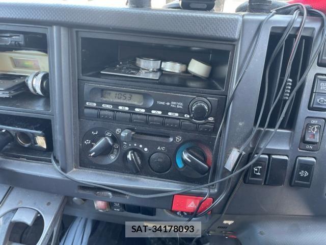 Nissan ATLAS 2010-01 8072851-14
