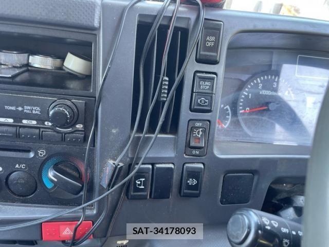 Nissan ATLAS 2010-01 8072851-15
