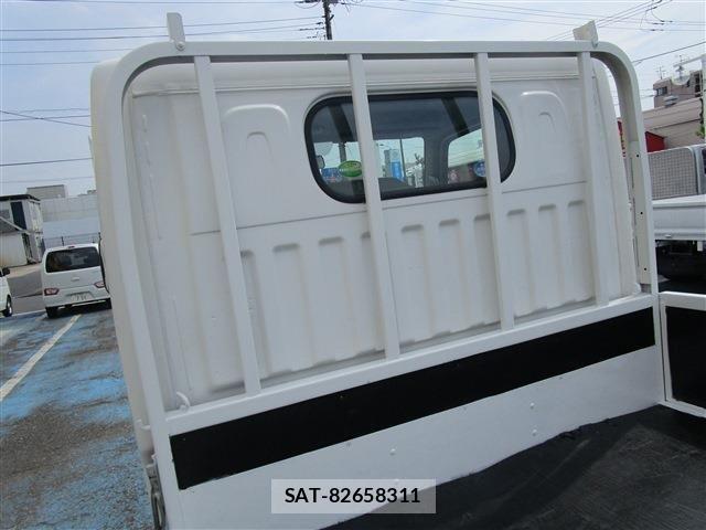 Nissan ATLAS 2018-12 8072849-7