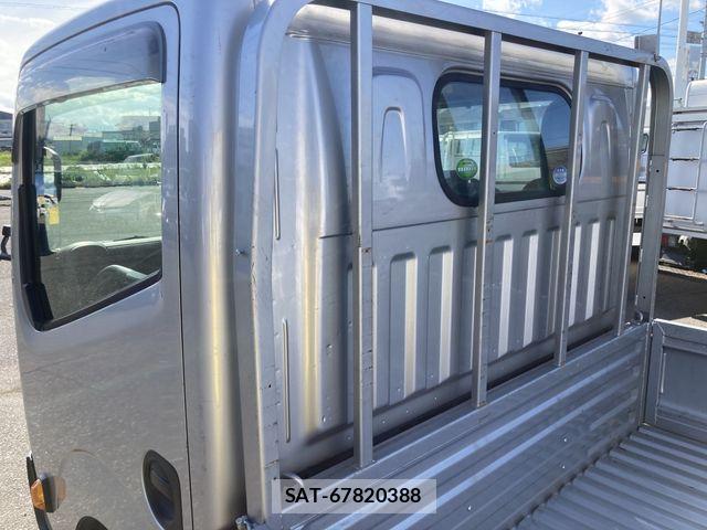 Nissan ATLAS 2020-04 8072850-17