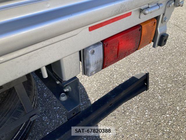 Nissan ATLAS 2020-04 8072850-18