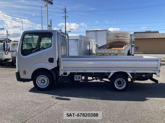 Nissan ATLAS 2020-04 8072850-2